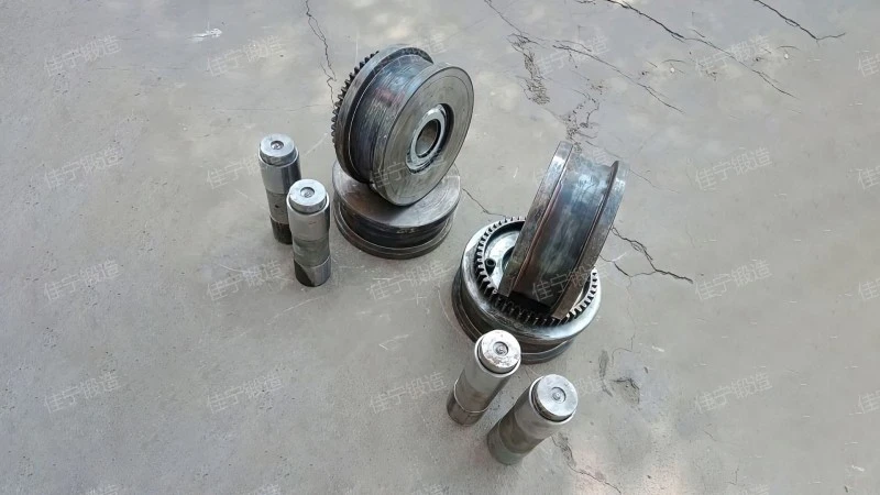 Mine car wheel set
