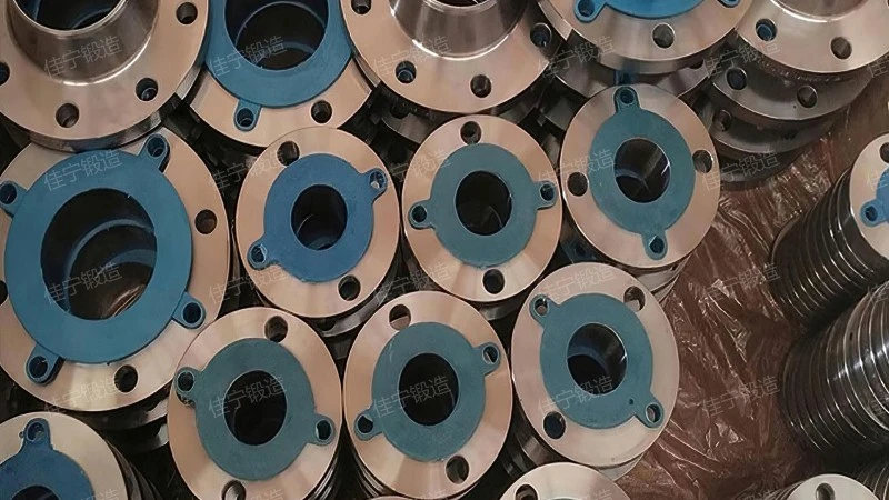 Flat welded irregular flange