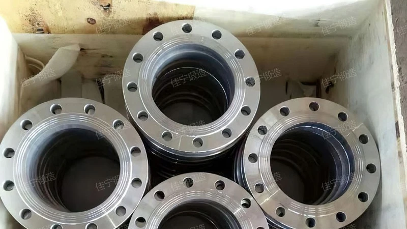 Flat welding blind flange