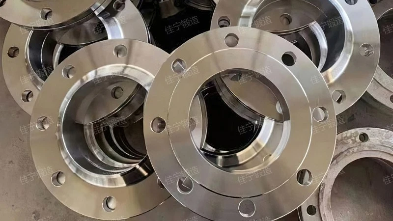 Type A flat welded container flange