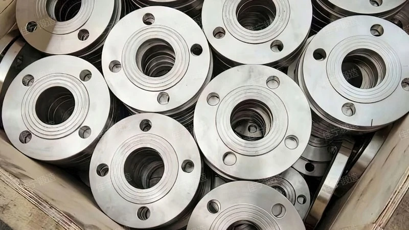Flat welding blind flange