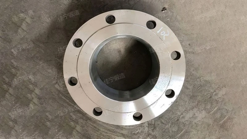 Low pressure carbon steel flat welding flange cover