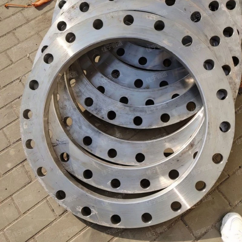Introduction to Flat welding clamp type flange ring and flange advantages and features